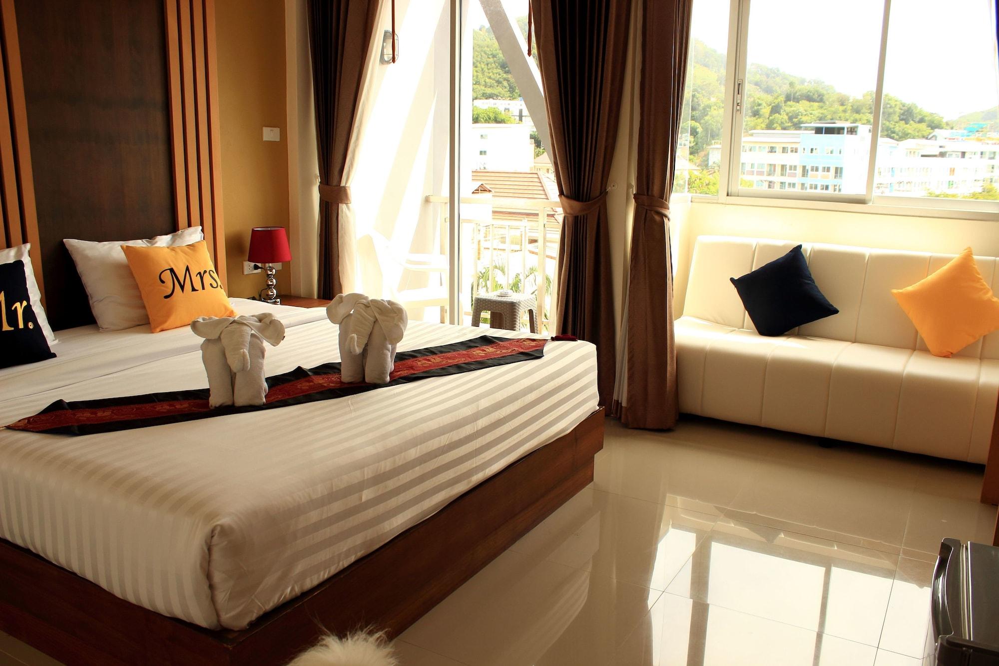 Tropical Sunset Hotel Patong Exterior foto