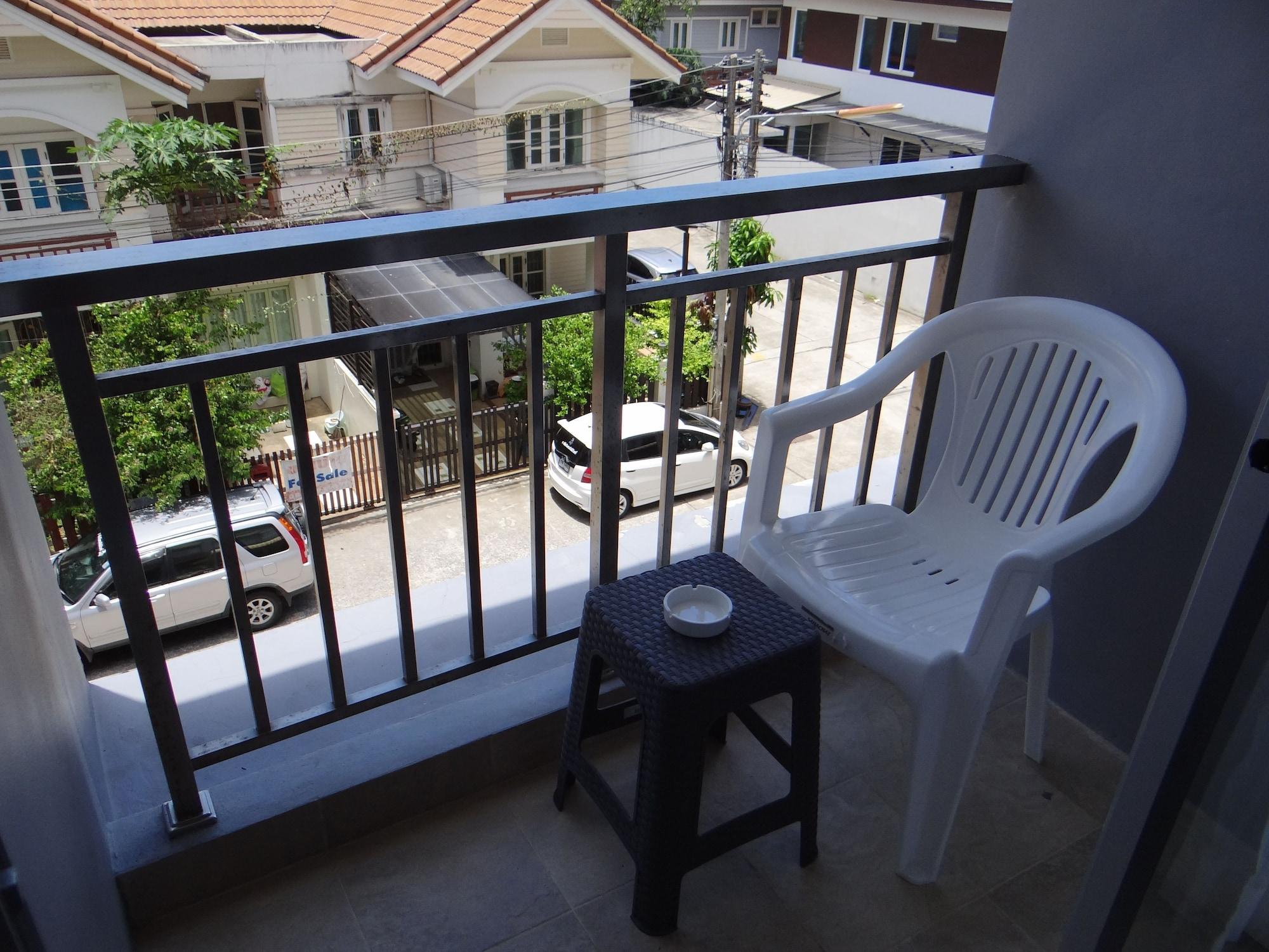 Tropical Sunset Hotel Patong Exterior foto