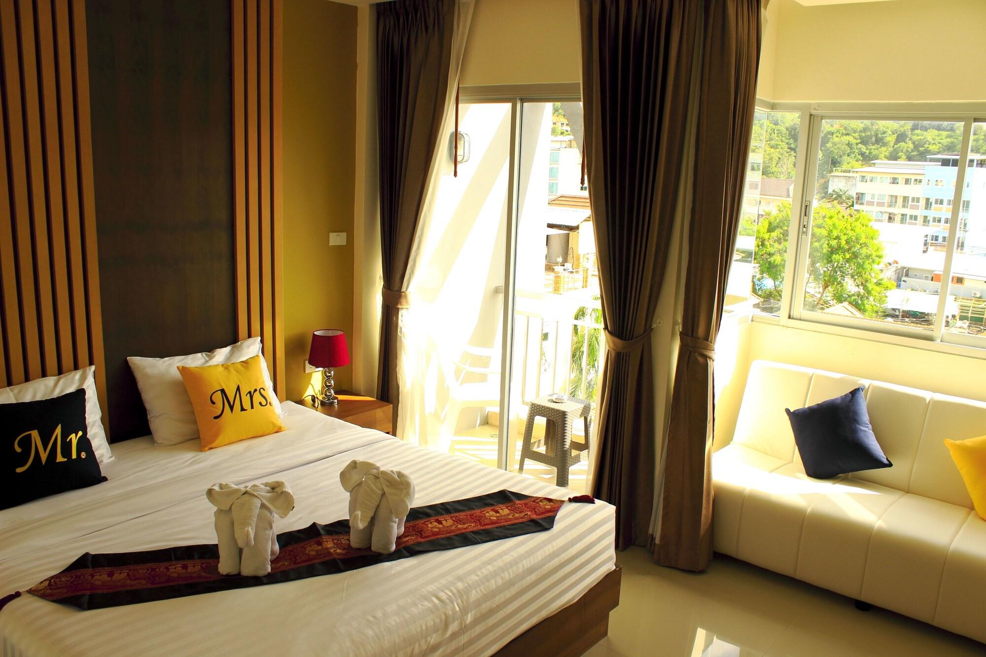 Tropical Sunset Hotel Patong Exterior foto