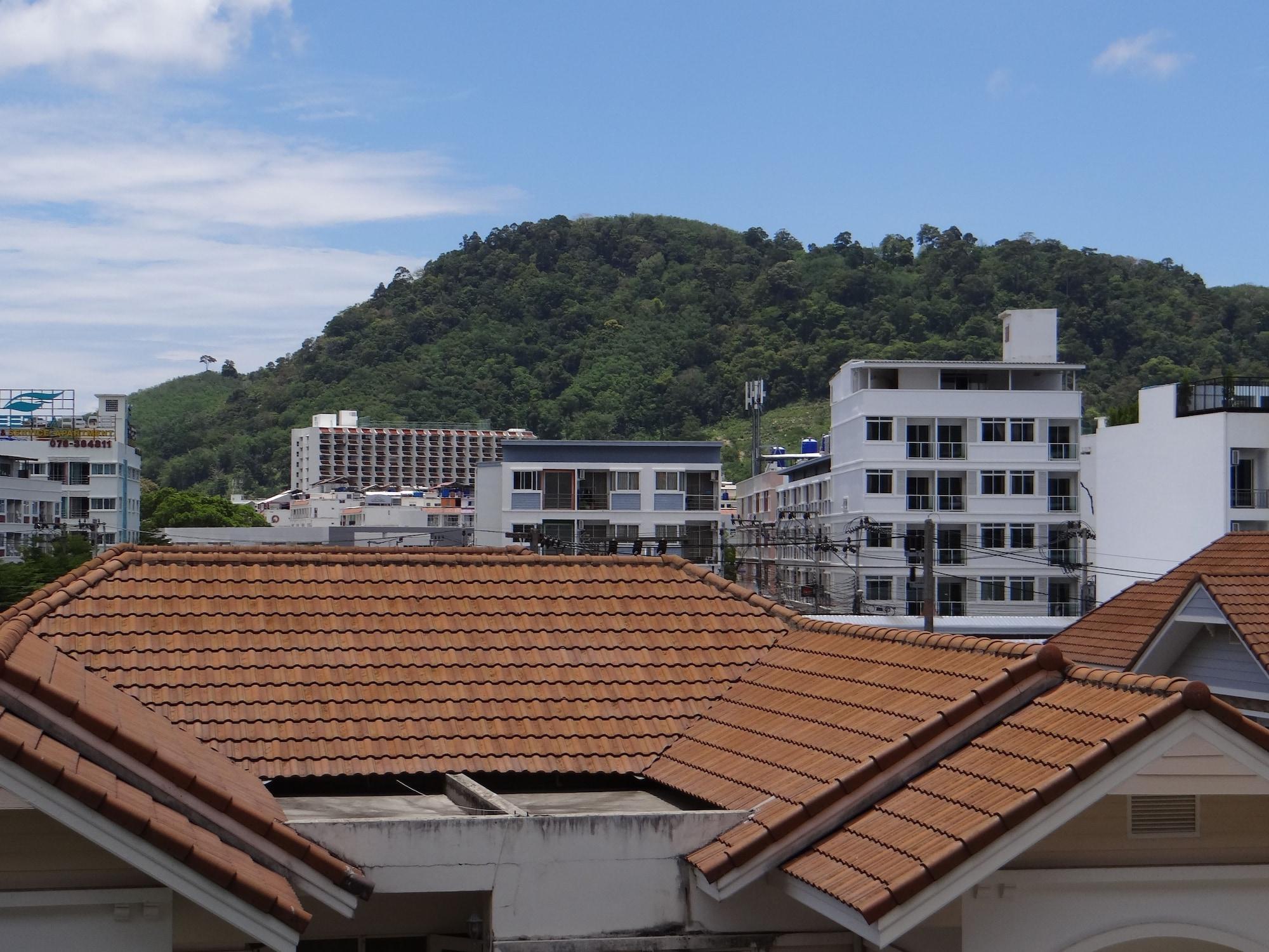 Tropical Sunset Hotel Patong Exterior foto